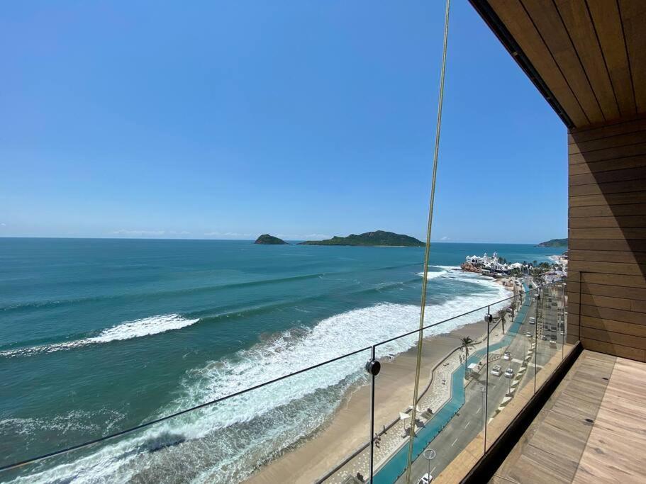Departamento Catania Con Vista Al Mar Apartment Mazatlan Bagian luar foto